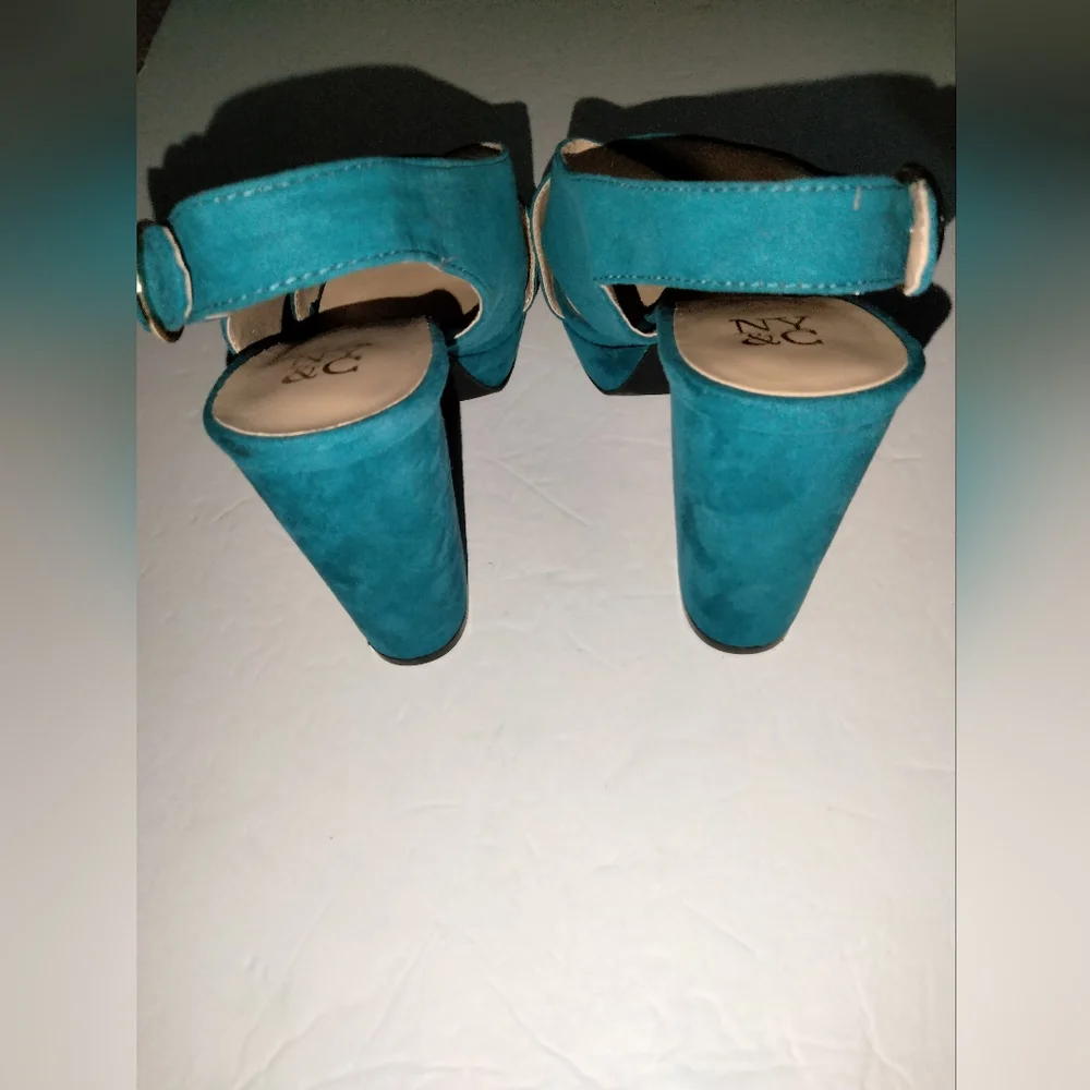 New York & Company (Sz 8) Teal Blue Open Toe Ankle Buckle Strap Platform Heels